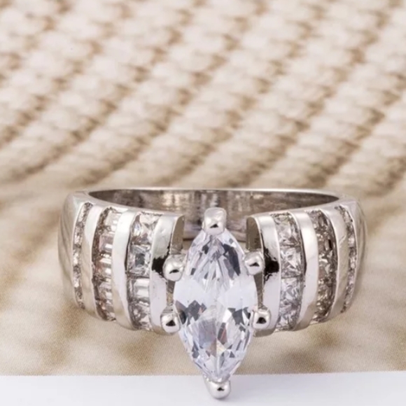 SS Wedding Ring 💍 - Picture 4 of 4